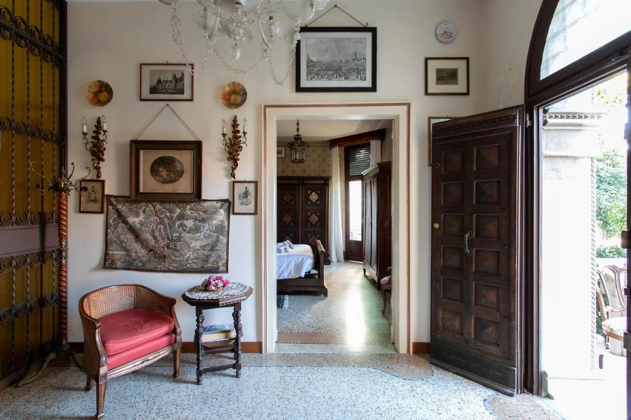 Villa Corrado - Ground Floor Apartment Lido di Venezia 0*,
