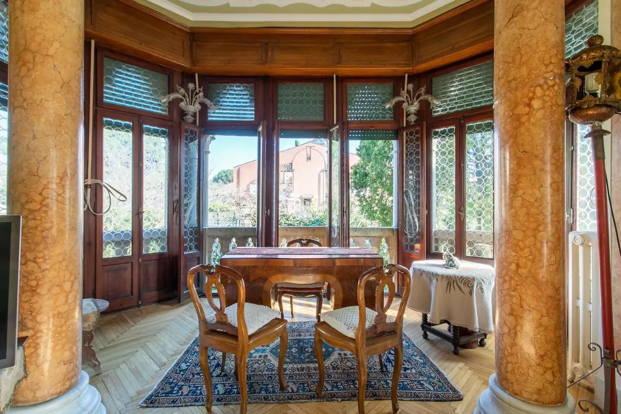 Villa Corrado - Ground Floor Apartment Lido di Venezia Italien
